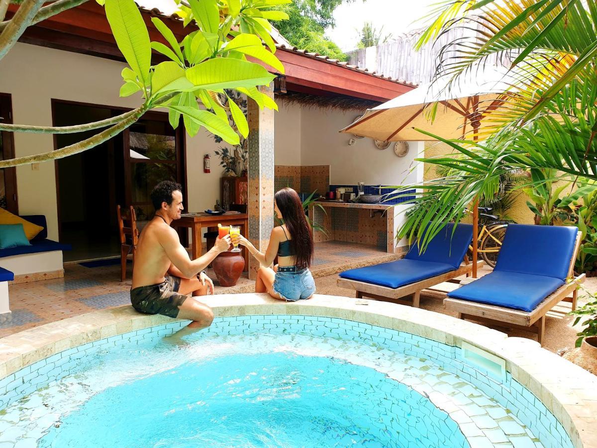 Cinta Villa *